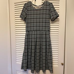 Lularoe Amelia dress